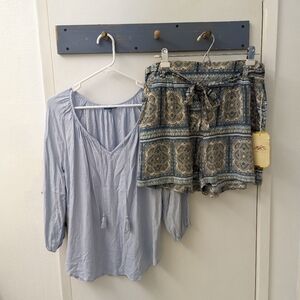 Boho Peasant Top by Fleur Bleue with One 5 One Blue Paisley Shorts Medium